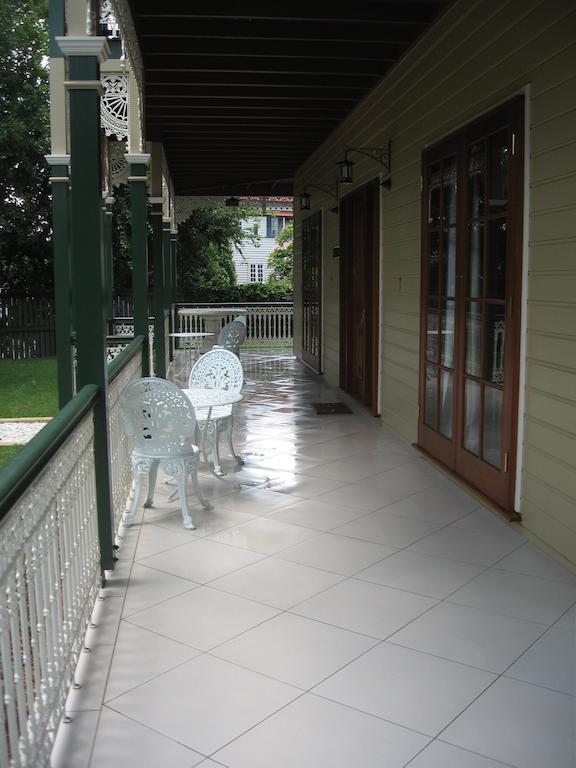 מלון בריסביין Grove Manor מראה חיצוני תמונה