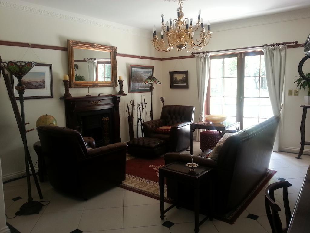 מלון בריסביין Grove Manor מראה חיצוני תמונה