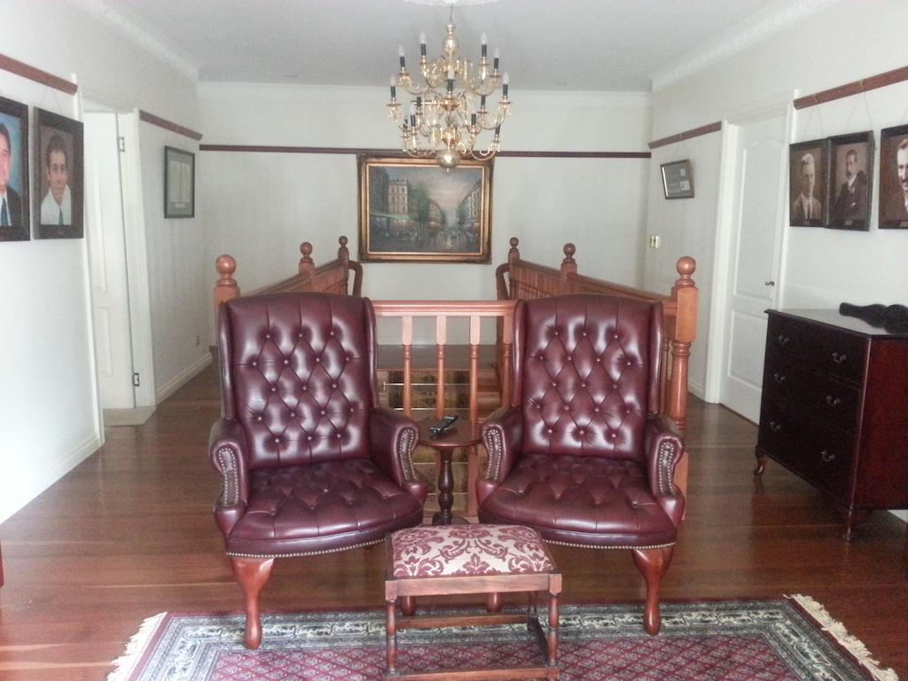 מלון בריסביין Grove Manor מראה חיצוני תמונה